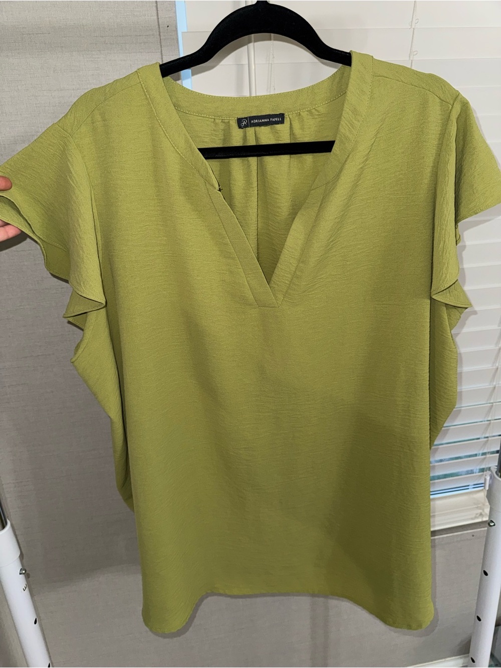 Adrienne Vittadini Lime Green V-Neck Flutter Sleeve Blouse